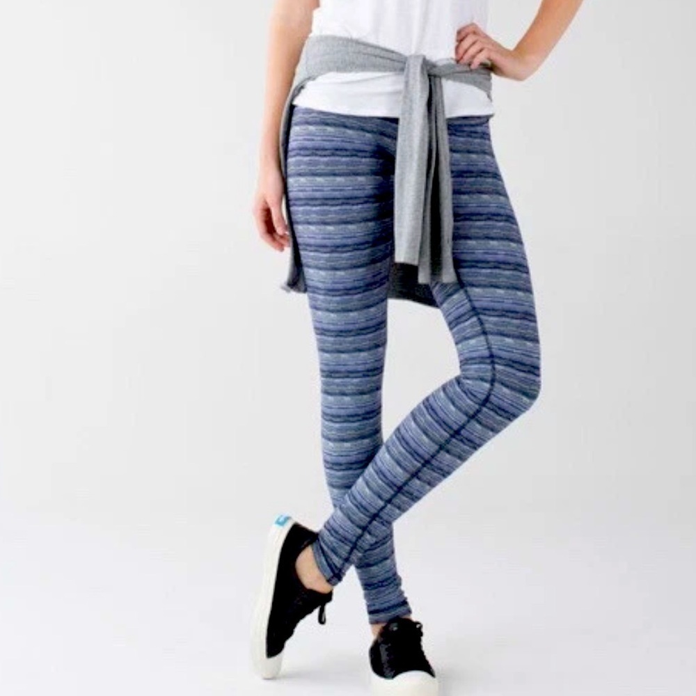 Lululemon Wunder Under Pant III
Space Dye Twist Sapphire Blue Multi